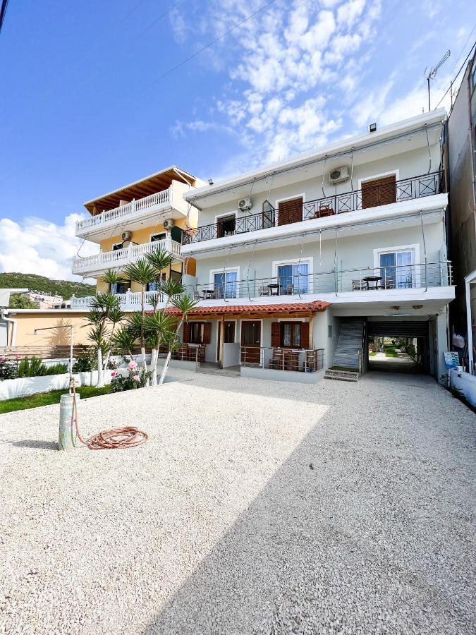 Ionian View B&B Himare Exterior photo